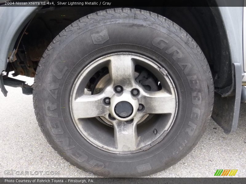 Silver Lightning Metallic / Gray 2004 Nissan Xterra XE 4x4