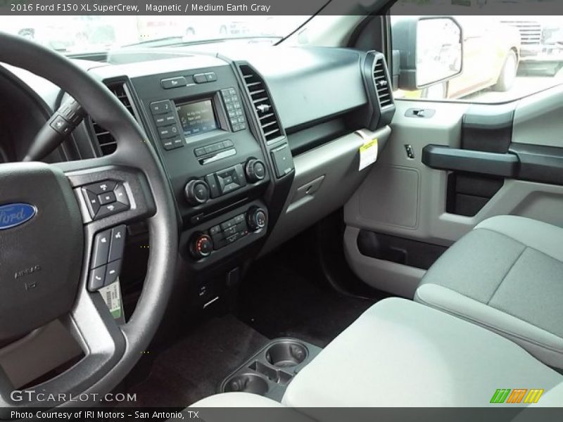Magnetic / Medium Earth Gray 2016 Ford F150 XL SuperCrew