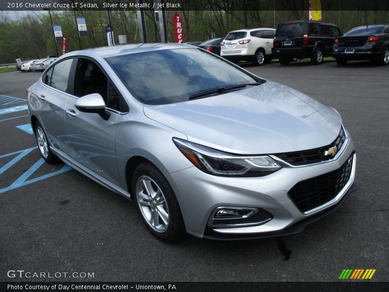 Silver Ice Metallic / Jet Black 2016 Chevrolet Cruze LT Sedan