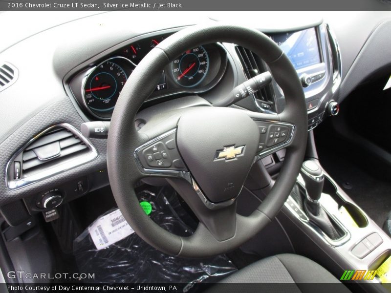 Silver Ice Metallic / Jet Black 2016 Chevrolet Cruze LT Sedan