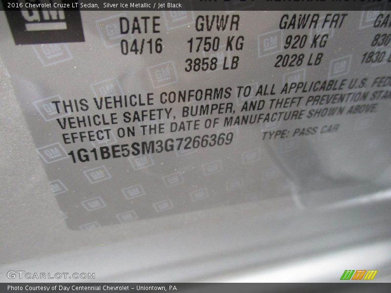 Silver Ice Metallic / Jet Black 2016 Chevrolet Cruze LT Sedan