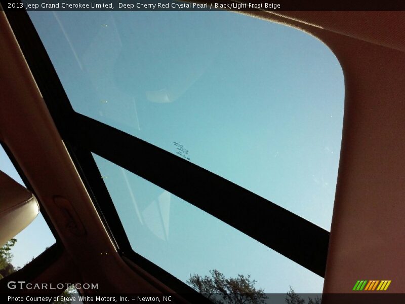 Deep Cherry Red Crystal Pearl / Black/Light Frost Beige 2013 Jeep Grand Cherokee Limited