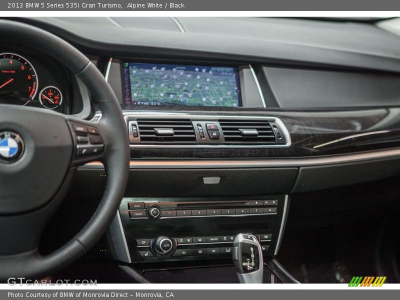 Alpine White / Black 2013 BMW 5 Series 535i Gran Turismo