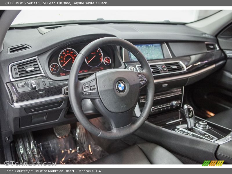 Alpine White / Black 2013 BMW 5 Series 535i Gran Turismo