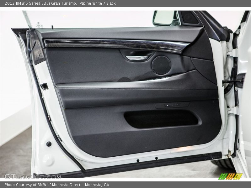 Alpine White / Black 2013 BMW 5 Series 535i Gran Turismo