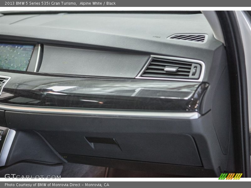 Alpine White / Black 2013 BMW 5 Series 535i Gran Turismo