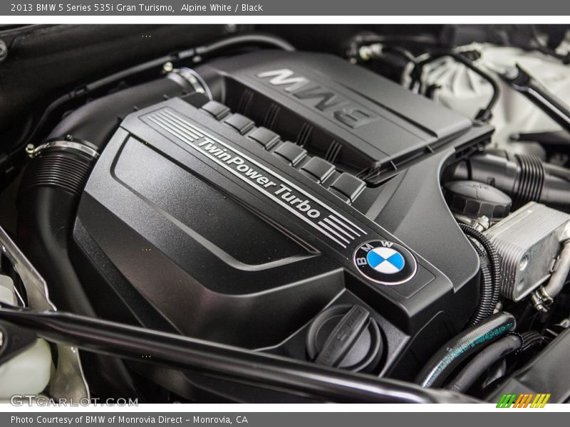 Alpine White / Black 2013 BMW 5 Series 535i Gran Turismo
