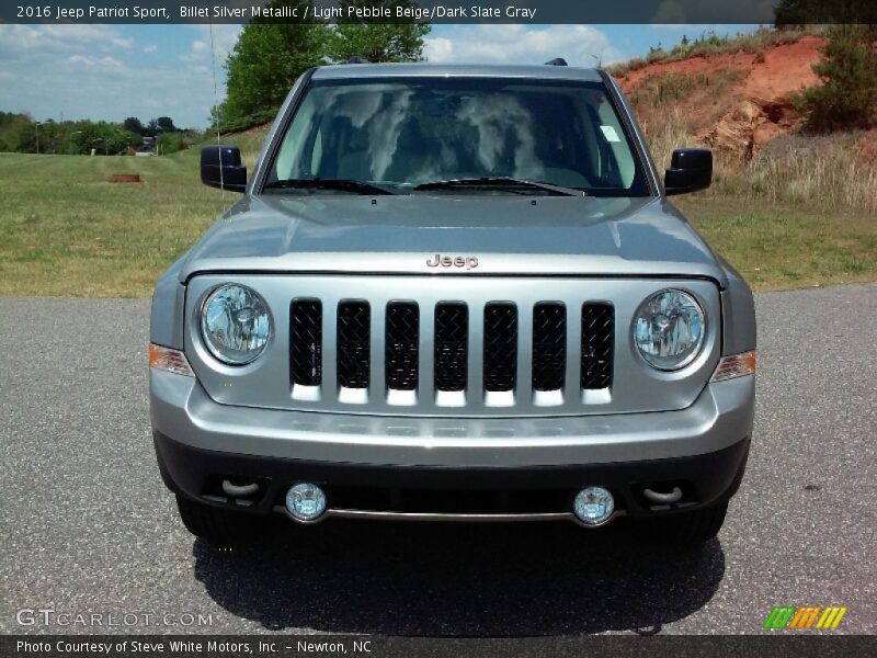 Billet Silver Metallic / Light Pebble Beige/Dark Slate Gray 2016 Jeep Patriot Sport