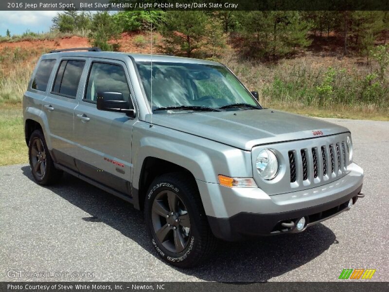 Billet Silver Metallic / Light Pebble Beige/Dark Slate Gray 2016 Jeep Patriot Sport