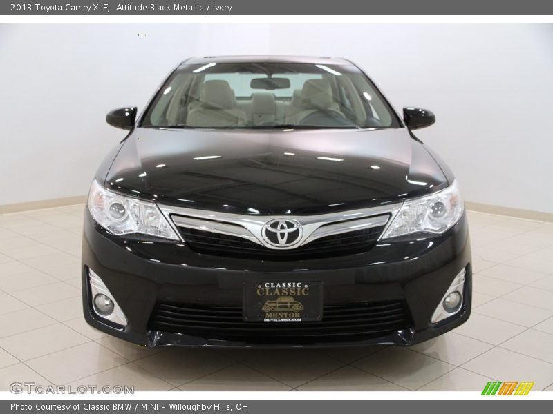 Attitude Black Metallic / Ivory 2013 Toyota Camry XLE