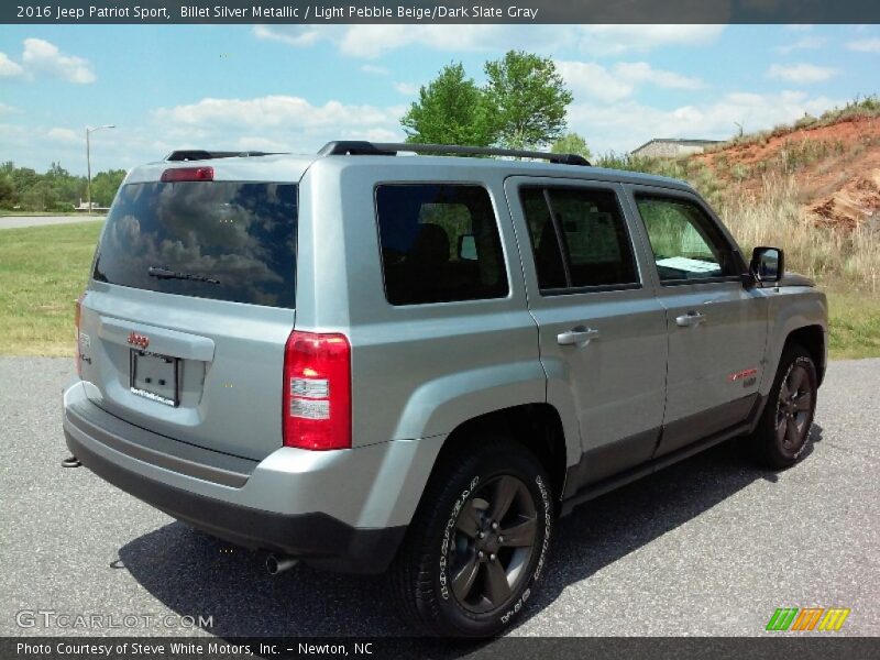 Billet Silver Metallic / Light Pebble Beige/Dark Slate Gray 2016 Jeep Patriot Sport