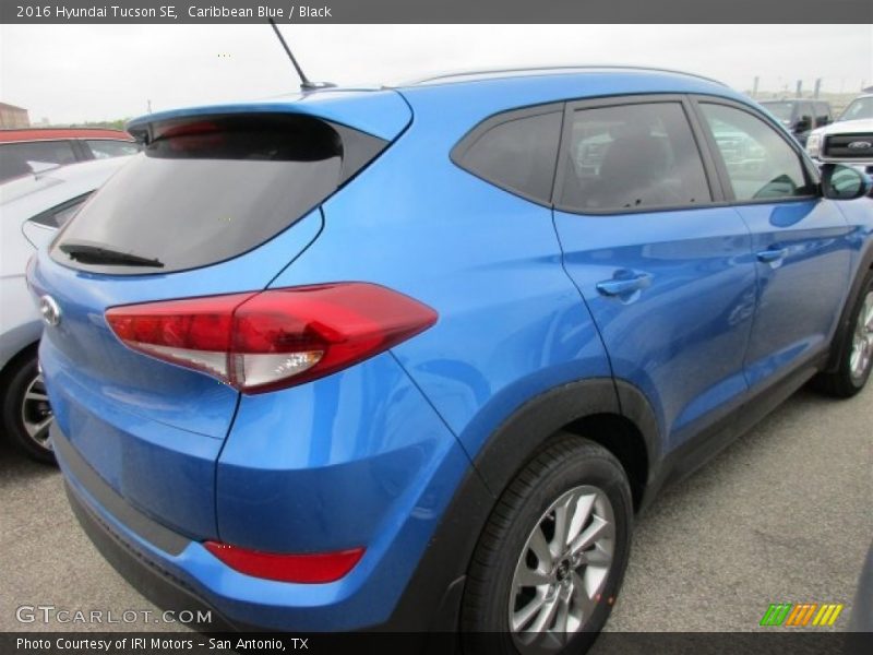 Caribbean Blue / Black 2016 Hyundai Tucson SE