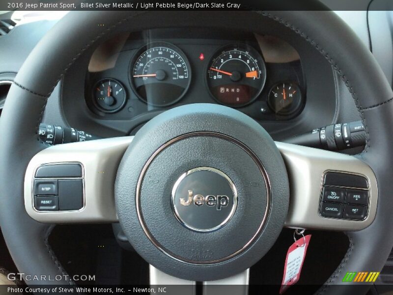 Billet Silver Metallic / Light Pebble Beige/Dark Slate Gray 2016 Jeep Patriot Sport