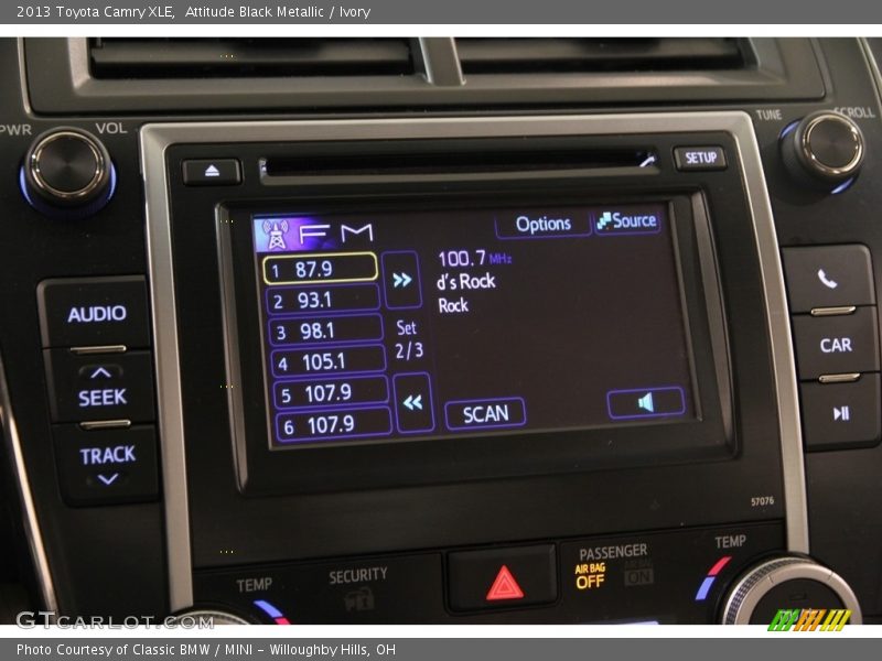Attitude Black Metallic / Ivory 2013 Toyota Camry XLE