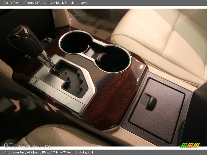 Attitude Black Metallic / Ivory 2013 Toyota Camry XLE