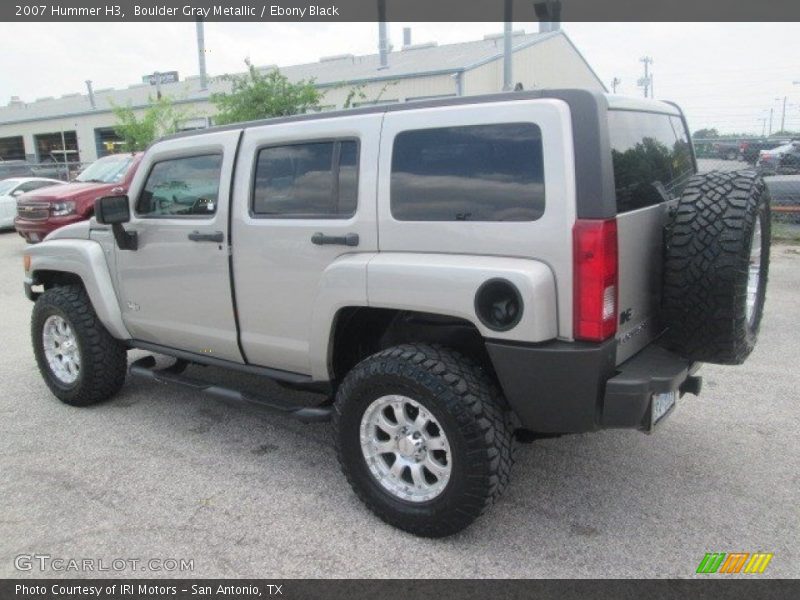 Boulder Gray Metallic / Ebony Black 2007 Hummer H3