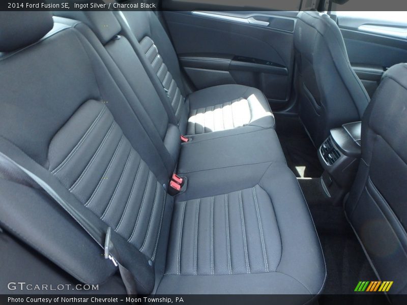 Ingot Silver / Charcoal Black 2014 Ford Fusion SE