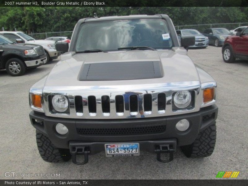 Boulder Gray Metallic / Ebony Black 2007 Hummer H3