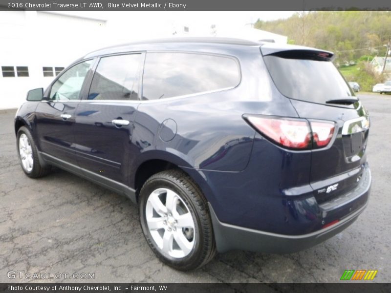 Blue Velvet Metallic / Ebony 2016 Chevrolet Traverse LT AWD