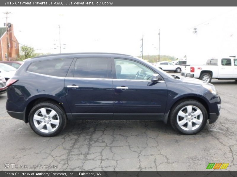 Blue Velvet Metallic / Ebony 2016 Chevrolet Traverse LT AWD