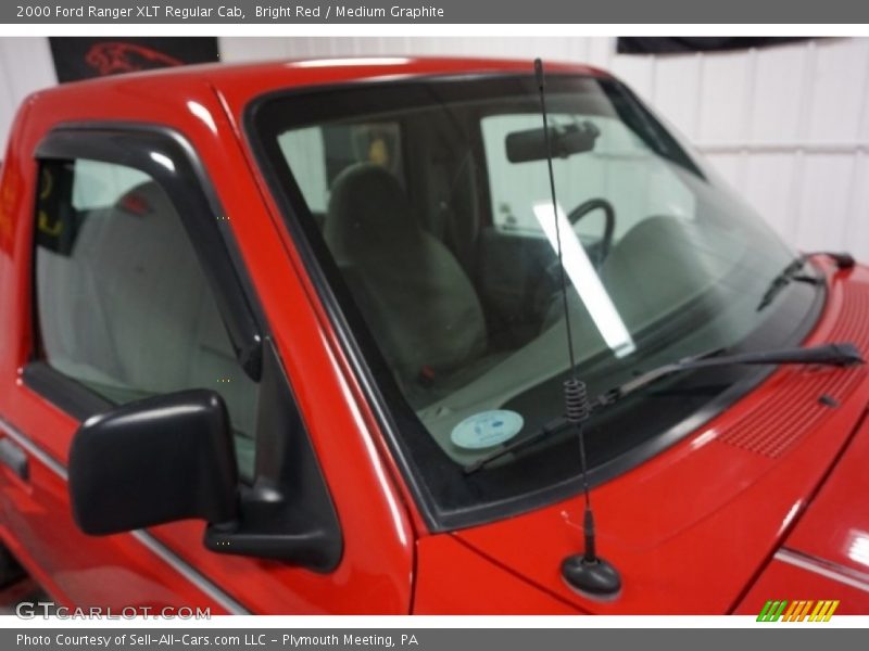 Bright Red / Medium Graphite 2000 Ford Ranger XLT Regular Cab