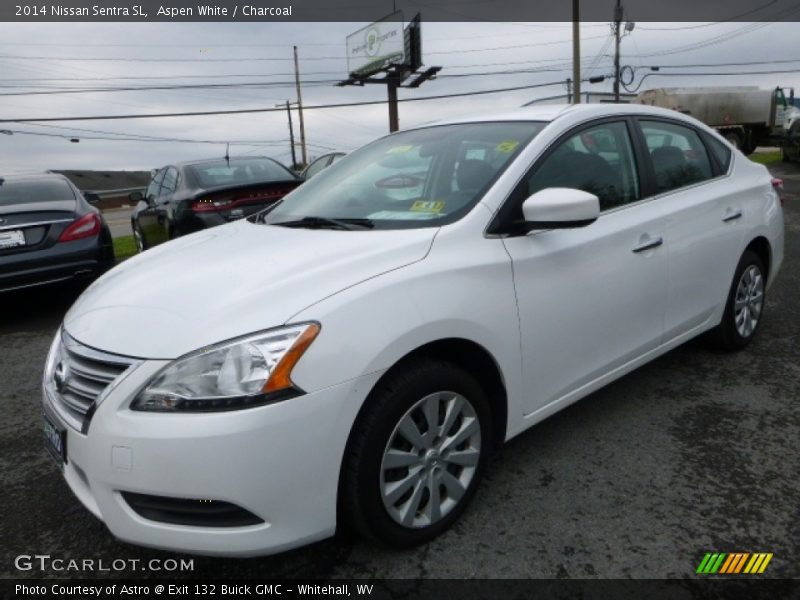 Aspen White / Charcoal 2014 Nissan Sentra SL