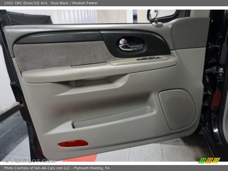 Onyx Black / Medium Pewter 2002 GMC Envoy SLE 4x4