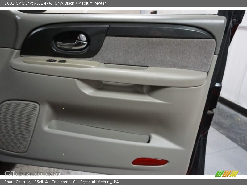 Onyx Black / Medium Pewter 2002 GMC Envoy SLE 4x4
