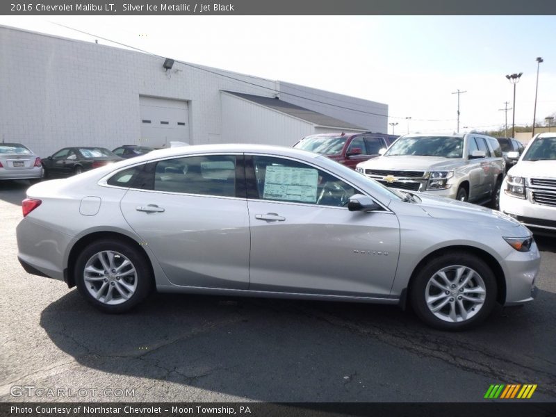 Silver Ice Metallic / Jet Black 2016 Chevrolet Malibu LT