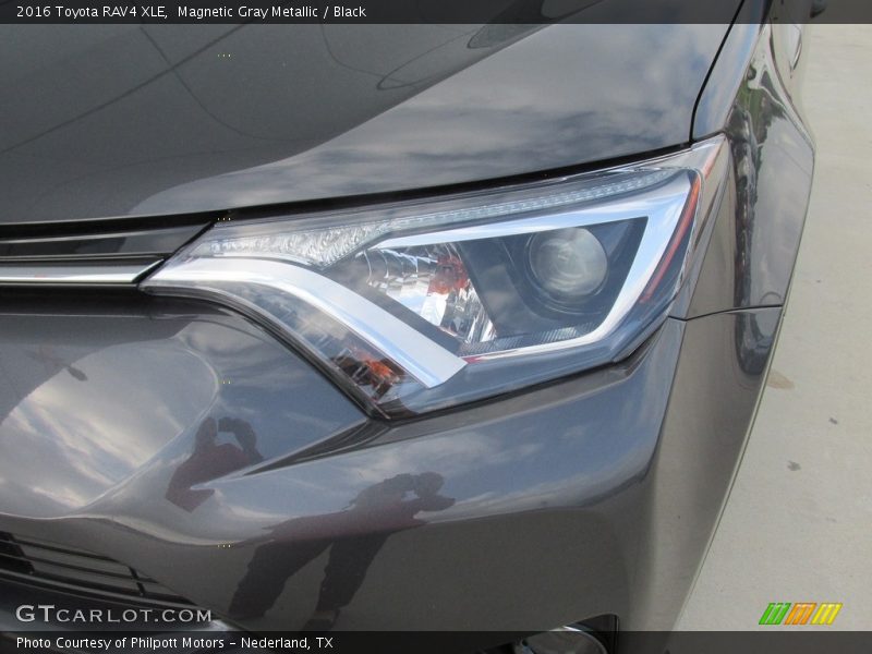 Magnetic Gray Metallic / Black 2016 Toyota RAV4 XLE