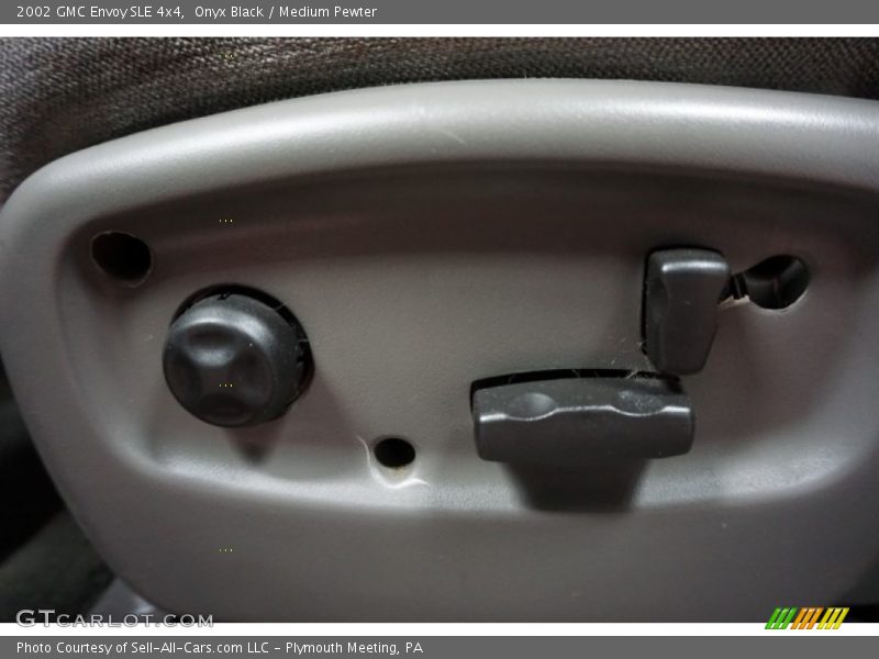 Onyx Black / Medium Pewter 2002 GMC Envoy SLE 4x4