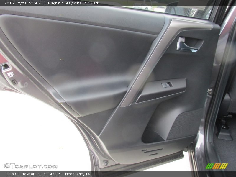 Magnetic Gray Metallic / Black 2016 Toyota RAV4 XLE