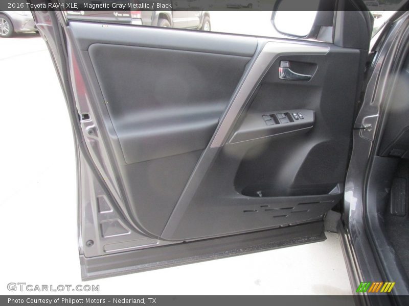 Magnetic Gray Metallic / Black 2016 Toyota RAV4 XLE