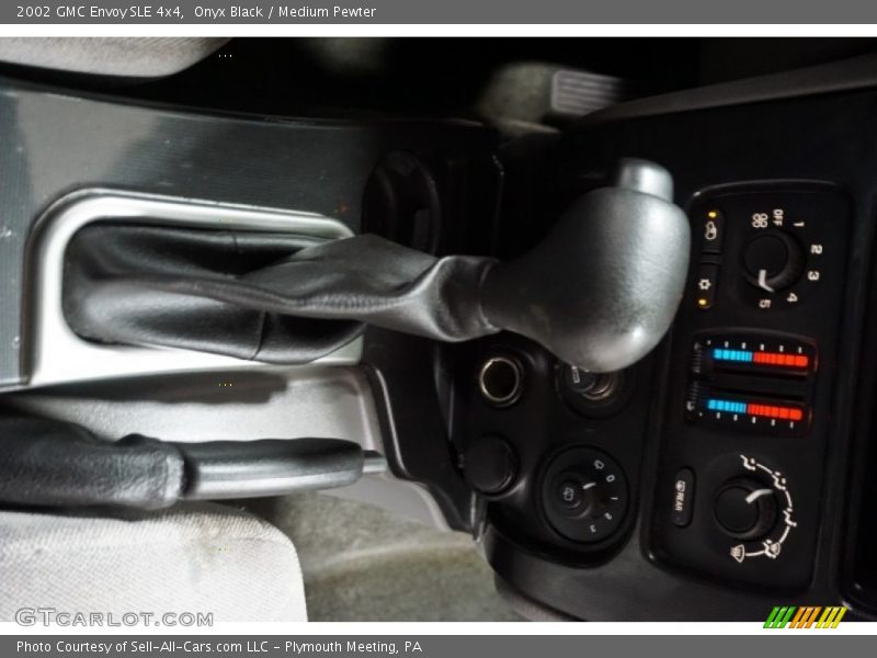 Onyx Black / Medium Pewter 2002 GMC Envoy SLE 4x4