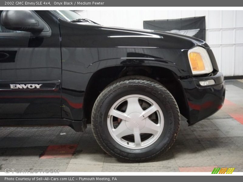 Onyx Black / Medium Pewter 2002 GMC Envoy SLE 4x4