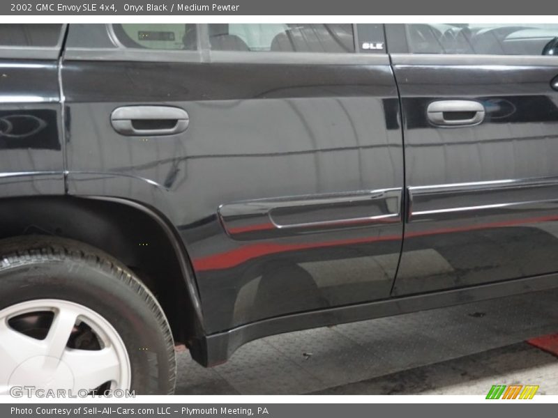 Onyx Black / Medium Pewter 2002 GMC Envoy SLE 4x4