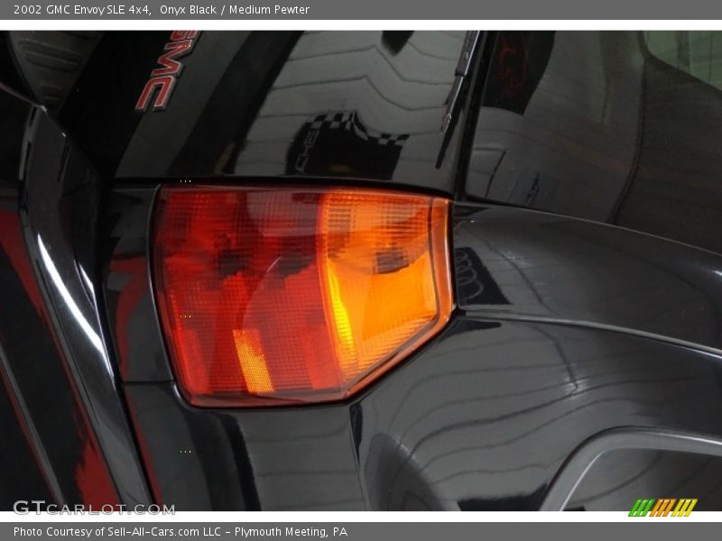 Onyx Black / Medium Pewter 2002 GMC Envoy SLE 4x4