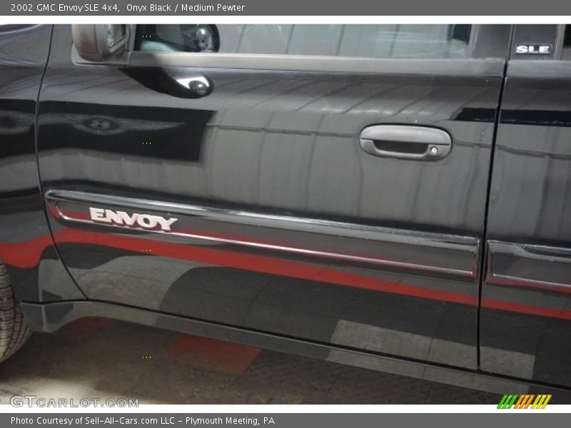 Onyx Black / Medium Pewter 2002 GMC Envoy SLE 4x4