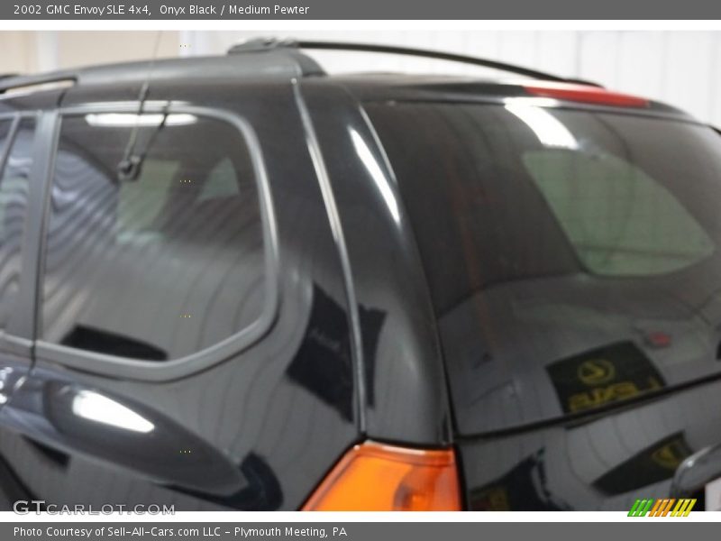 Onyx Black / Medium Pewter 2002 GMC Envoy SLE 4x4