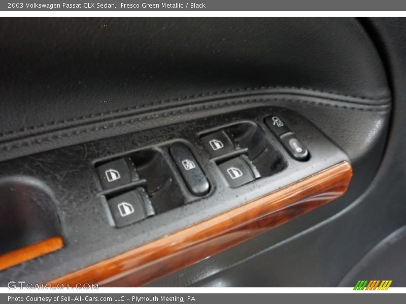 Fresco Green Metallic / Black 2003 Volkswagen Passat GLX Sedan