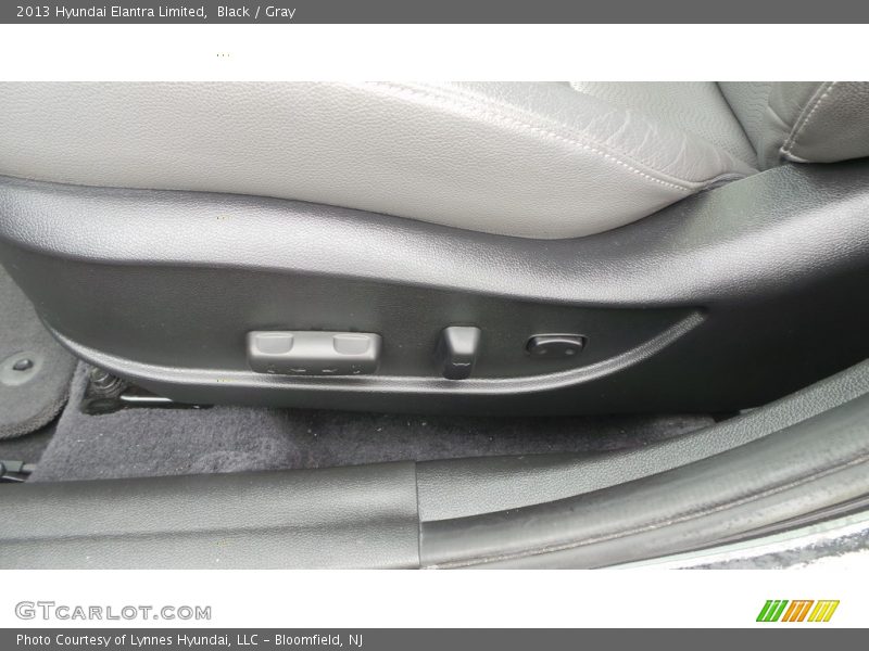 Black / Gray 2013 Hyundai Elantra Limited