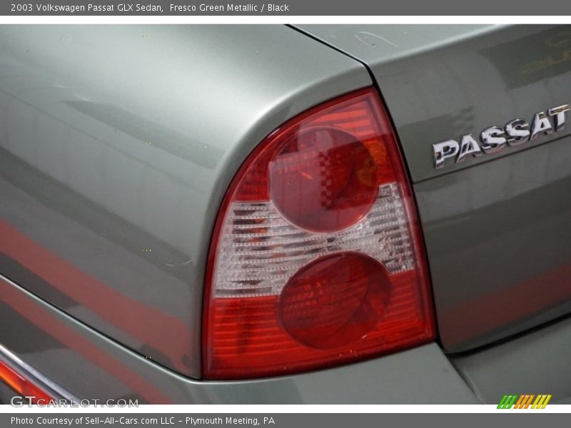 Fresco Green Metallic / Black 2003 Volkswagen Passat GLX Sedan