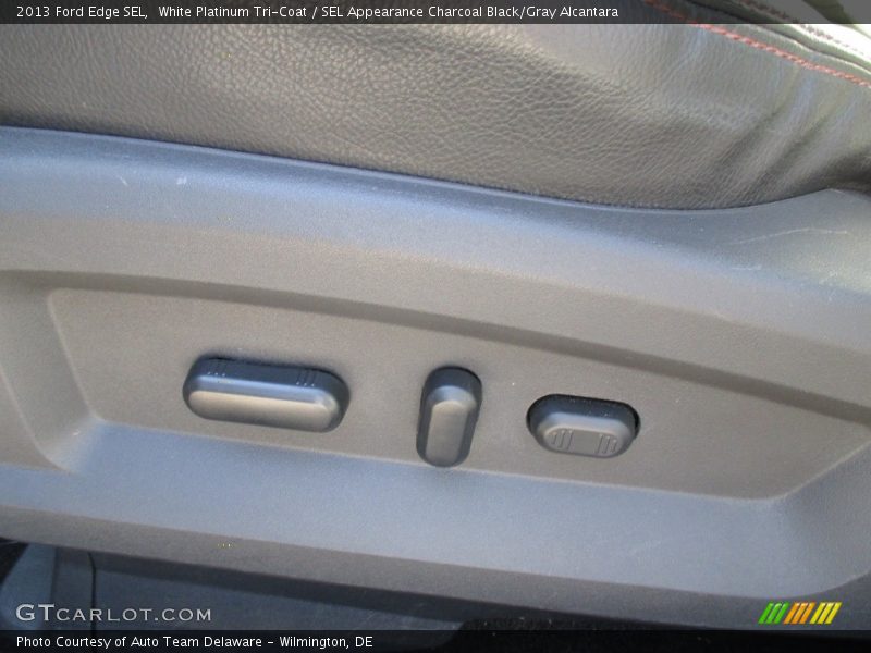 White Platinum Tri-Coat / SEL Appearance Charcoal Black/Gray Alcantara 2013 Ford Edge SEL