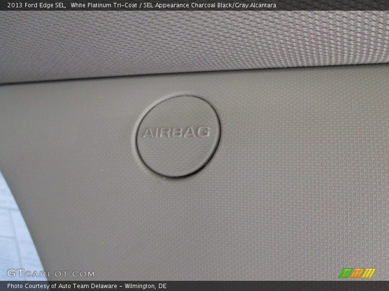 White Platinum Tri-Coat / SEL Appearance Charcoal Black/Gray Alcantara 2013 Ford Edge SEL