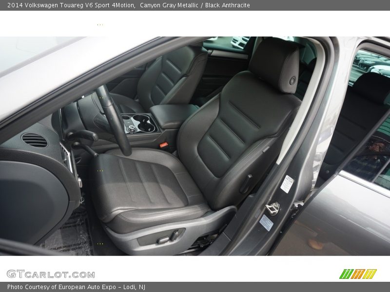 Canyon Gray Metallic / Black Anthracite 2014 Volkswagen Touareg V6 Sport 4Motion