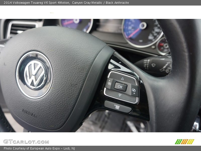 Canyon Gray Metallic / Black Anthracite 2014 Volkswagen Touareg V6 Sport 4Motion