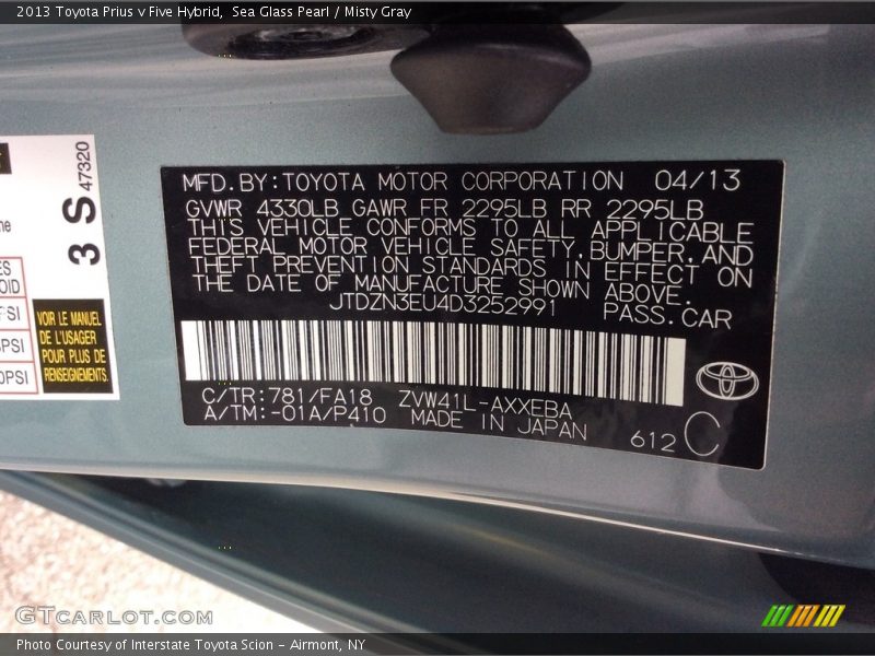 Sea Glass Pearl / Misty Gray 2013 Toyota Prius v Five Hybrid