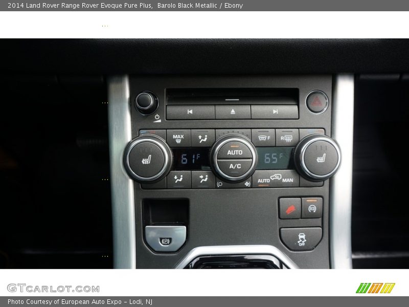 Barolo Black Metallic / Ebony 2014 Land Rover Range Rover Evoque Pure Plus