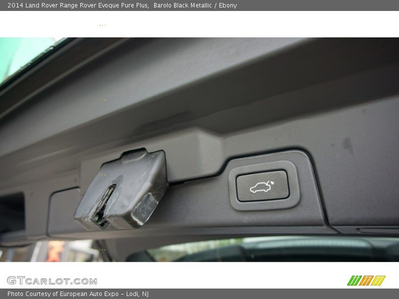 Barolo Black Metallic / Ebony 2014 Land Rover Range Rover Evoque Pure Plus
