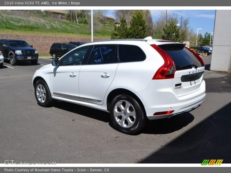 Ice White / Beige 2016 Volvo XC60 T5 AWD